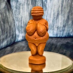 Vintage terracotta Venus figurine 90s earth goddess primitive decor clay statue